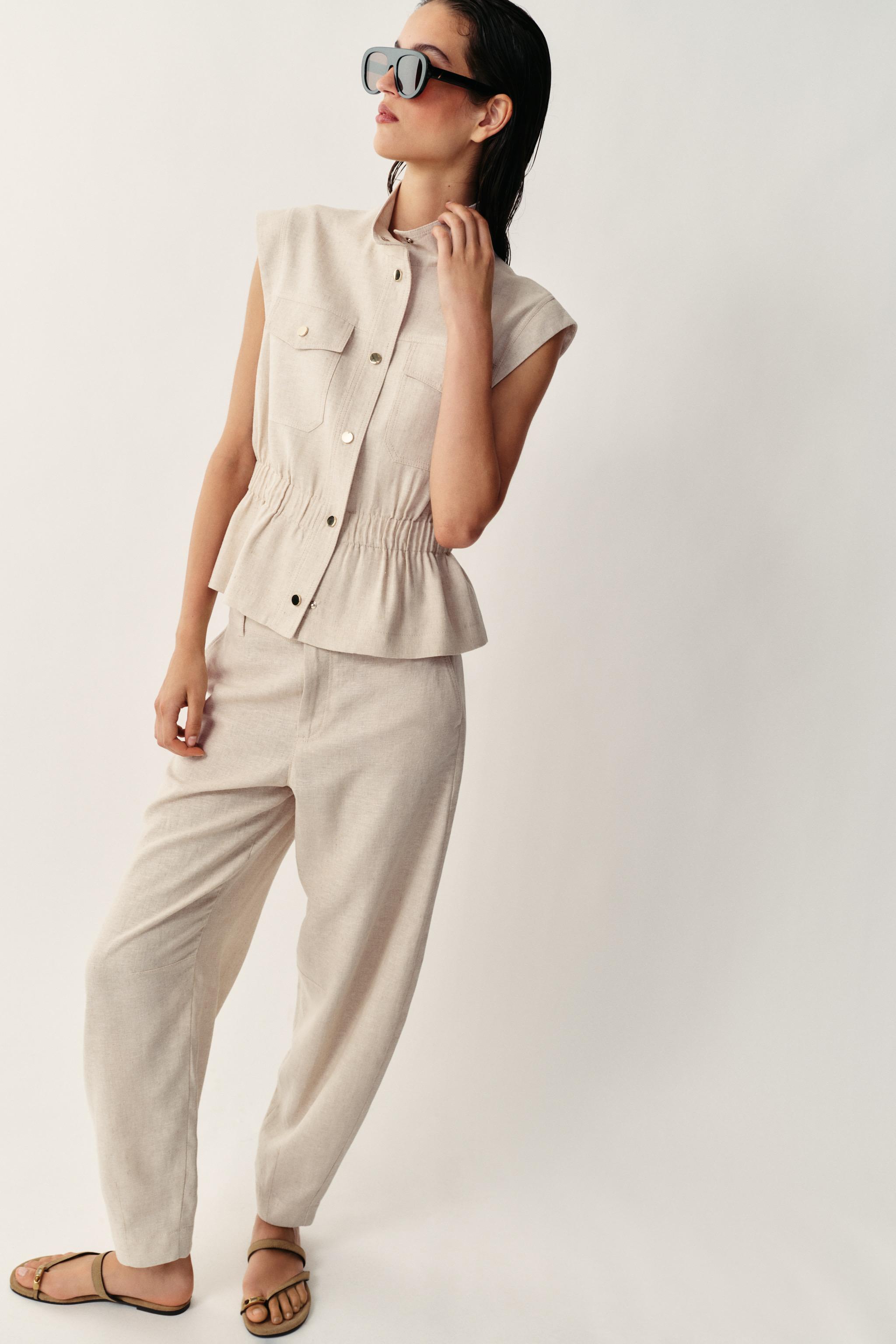 LINEN BLEND POCKET VEST